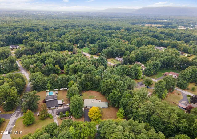 Photo 37 of Single family home for sale at 8 Michael Rd, Fort Edward, NY 12828 | MLS# 202625383 | Listing updated on 2026-09-29