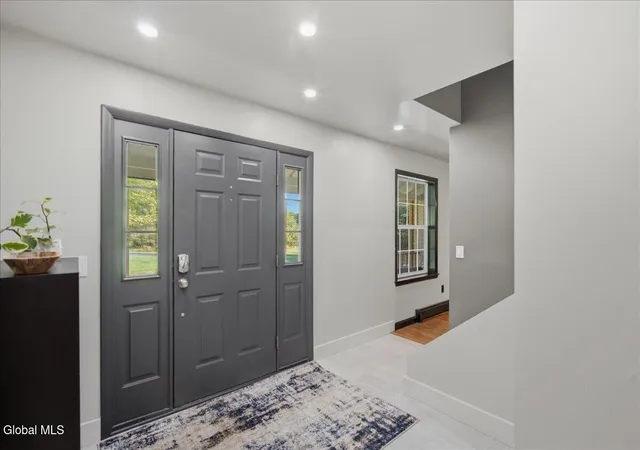 Photo 4 of Sale Pending at 1805 Amsterdam Rd, Ballston Spa, NY 12020 | MLS# 202625745 | Listing updated on 2026-09-15