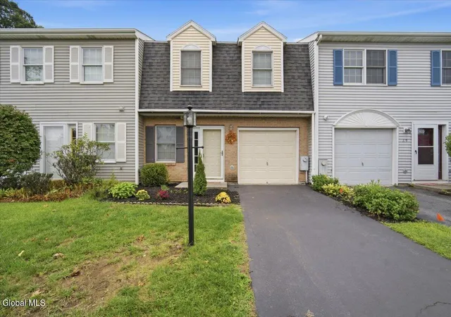 Photo 1 of Townhouse for sale at 31 Bridgewood Ln, Watervliet, NY 12189 | MLS# 202625421 | Listing updated on 2026-09-08