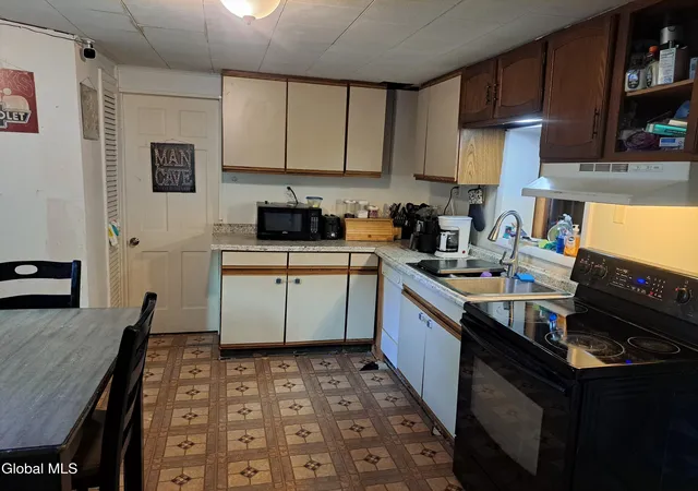Photo 4 of Sale Pending at 1108 Rock City Rd, Rock City Falls, NY 12863 | MLS# 202625893 | Listing updated on 2026-09-20