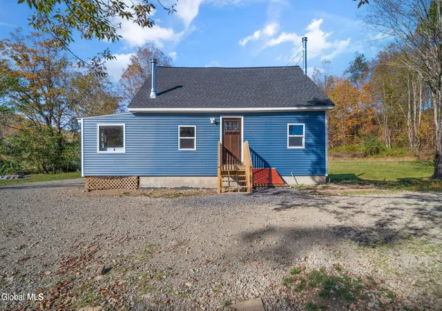 Photo 4 of Single family home for sale at 161 Bly Holw Rd, Petersburg, NY 12138 | MLS# 202625393 | Listing updated on 2026-09-04