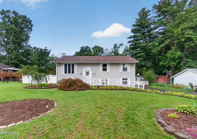 Photo 2 of Sale Pending at 21 Evergreen, Clifton Park, NY 12065 | MLS# 202625168 | Listing updated on 2026-09-10