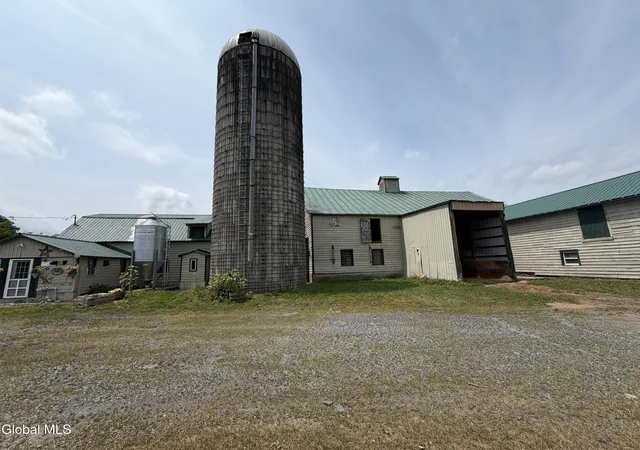 Photo 3 of House for sale at 114 Tater Barn Rd, Central Bridge, NY 12035 | MLS# 202625447 | Listing updated on 2026-09-05
