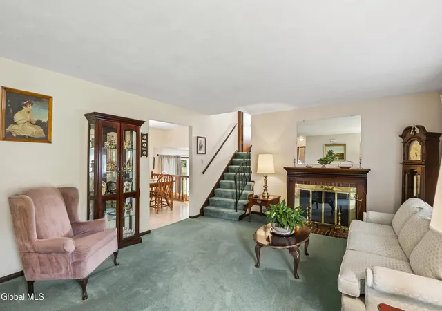 Photo 3 of Single family home for sale at 1046 Gates Dr, Schenectady, NY 12306 | MLS# 202625341 | Listing updated on 2026-09-14
