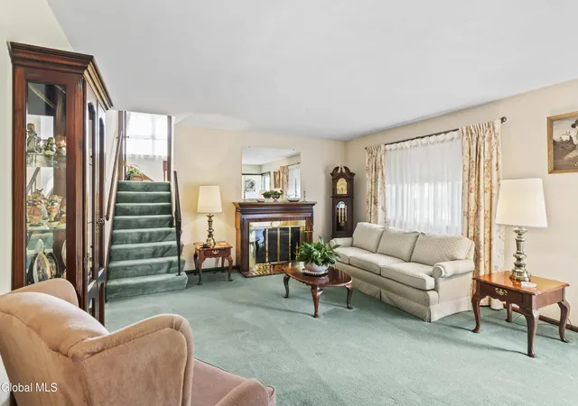 Photo 4 of Single family home for sale at 1046 Gates Dr, Schenectady, NY 12306 | MLS# 202625341 | Listing updated on 2026-09-14