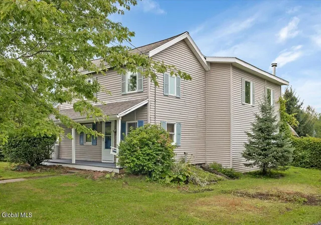 Photo 3 of Single family home for sale at 9452 Mariaville Rd, Pattersonville, NY 12137 | MLS# 202625282 | Listing updated on 2026-09-17
