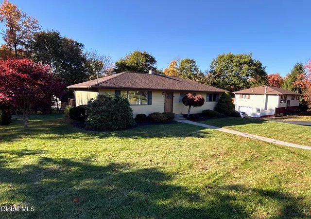 Photo 1 of Single family home for sale at 9 Big Bear Rd, Troy, NY 12182 | MLS# 202628728 | Listing updated on 2026-10-29