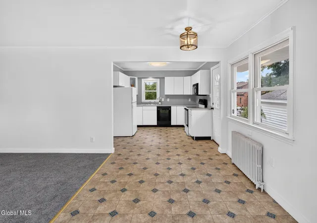 Photo 3 of Single family home for sale at 36 Pleasantview Ave, Albany, NY 12203 | MLS# 202625398 | Listing updated on 2026-09-19