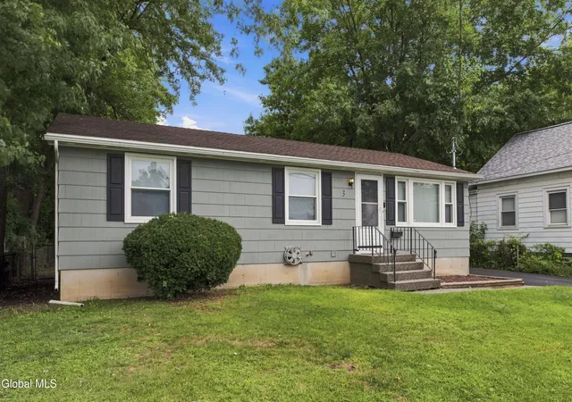 Photo 2 of Sale Pending at 3 Newton St, Colonie, NY 12205 | MLS# 202625386 | Listing updated on 2026-09-14
