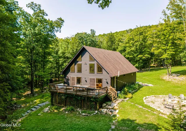 Photo 1 of Single family home for sale at 858 Roosa Gap Rd, Bloomingburg, NY 12721 | MLS# 202625194 | Listing updated on 2026-09-06