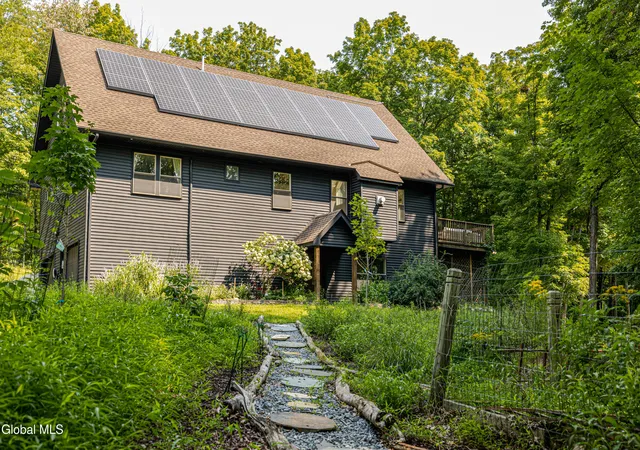 Photo 2 of Single family home for sale at 858 Roosa Gap Rd, Bloomingburg, NY 12721 | MLS# 202625194 | Listing updated on 2026-09-06