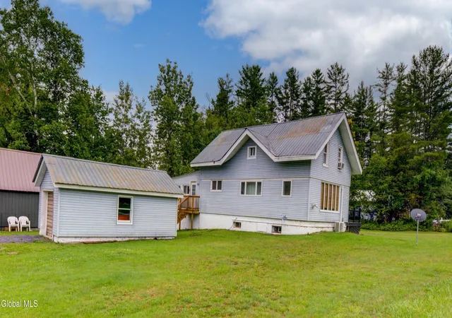 Photo 1 of Single family home for sale at 104 Charlie Brown Ln, Speculator, NY 12164 | MLS# 202625326 | Listing updated on 2026-10-01