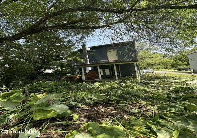 Photo 2 of Single family home for sale at 971 River Rd, Schenectady, NY 12306 | MLS# 202625167 | Listing updated on 2026-09-01