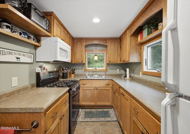 Photo 4 of Sale Pending at 5676 Ny 30, Indian Lake, NY 12842 | MLS# 202625427 | Listing updated on 2026-09-28