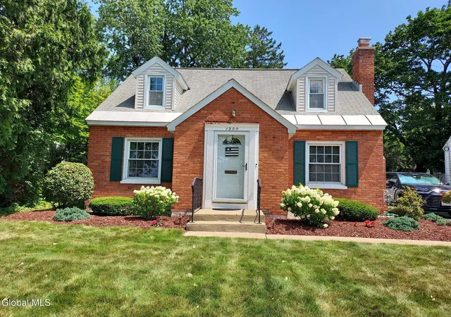 Photo 2 of Single family home for sale at 1300 Mc Clellan St, Schenectady, NY 12309 | MLS# 202625298 | Listing updated on 2026-09-03