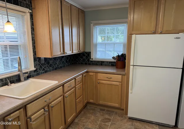 Photo 4 of Single family home for sale at 1300 Mc Clellan St, Schenectady, NY 12309 | MLS# 202625298 | Listing updated on 2026-09-03