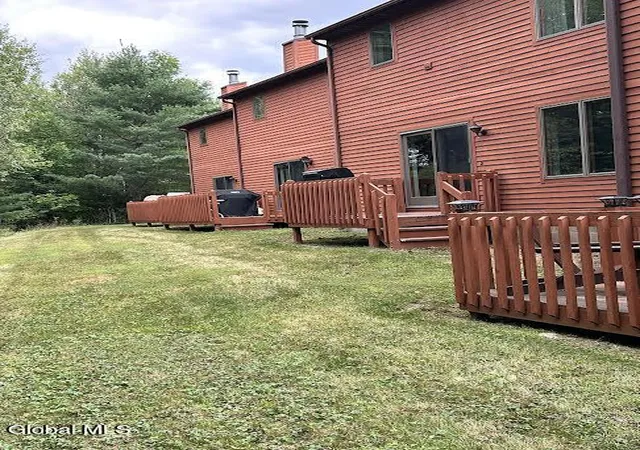 Photo 3 of Townhouse for sale at 26 Freebern Rd #26, North Creek, NY 12853 | MLS# 202625409 | Listing updated on 2026-09-04