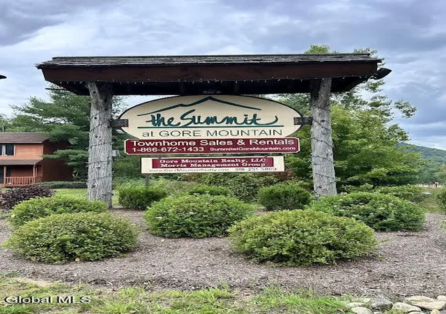 Photo 4 of Townhouse for sale at 26 Freebern Rd #26, North Creek, NY 12853 | MLS# 202625409 | Listing updated on 2026-09-04