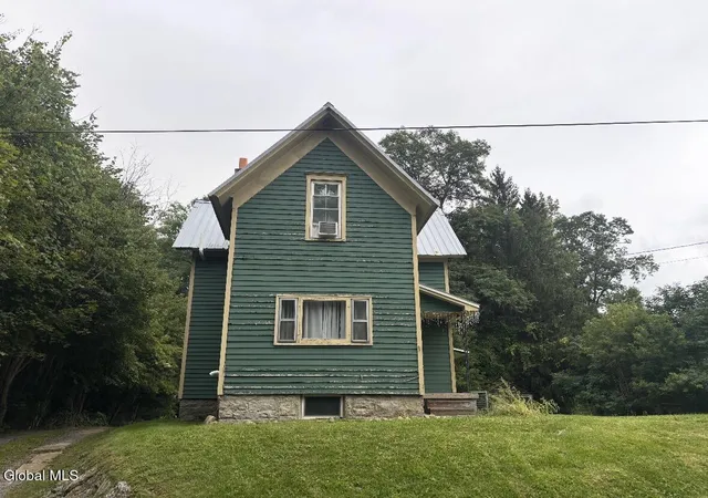 Photo 1 of Sale Pending at 114 Stone Church Rd, Tribes Hill, NY 12177 | MLS# 202625210 | Listing updated on 2026-09-08