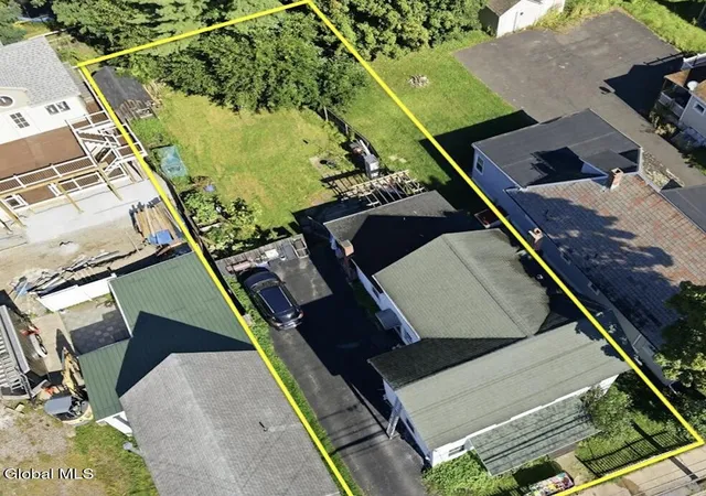 Photo 3 of Single family home for sale at 809 Hudson Ave, Stillwater, NY 12170 | MLS# 202625931 | Listing updated on 2026-09-15