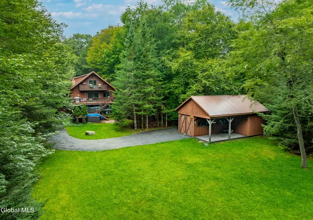 Photo 3 of Single family home for sale at 332 County Rd 111, Caroga, NY 12032 | MLS# 202625331 | Listing updated on 2026-10-06