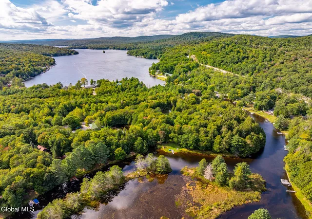 Photo 3 of Single family home for sale at 332 County Rd 111, Caroga, NY 12032 | MLS# 202625331 | Listing updated on 2026-10-11