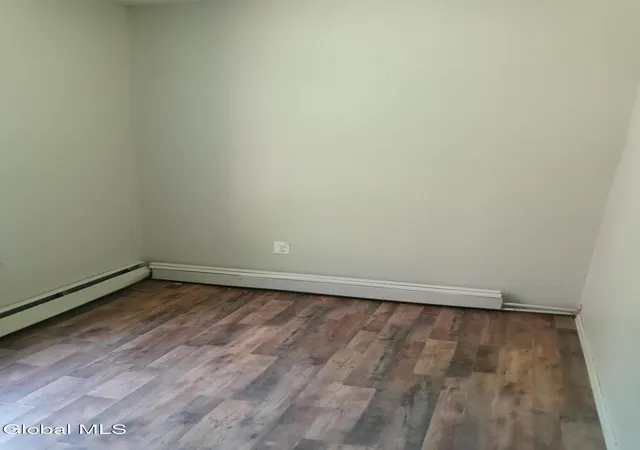 Photo 4 of Sale Pending at 257 Elk St, Albany, NY 12206 | MLS# 202625594 | Listing updated on 2026-09-08