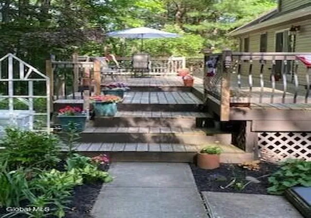 Photo 4 of Single family home for sale at 417 Overlook Dr, Hillsdale, NY 12529 | MLS# 202625294 | Listing updated on 2026-09-03