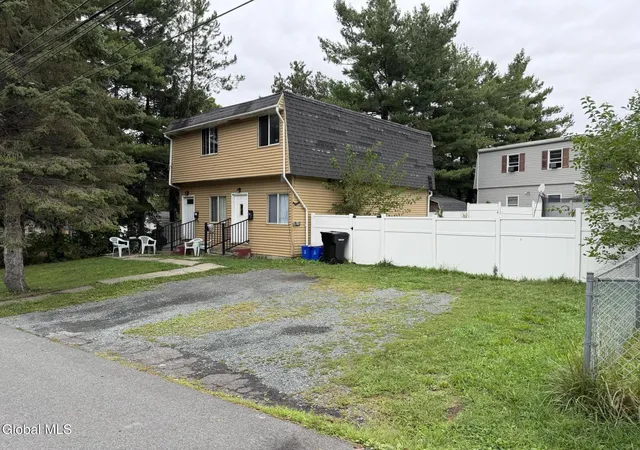 Photo 3 of Sale Pending at 124 Mann Ave, Troy, NY 12180 | MLS# 202625289 | Listing updated on 2026-09-12