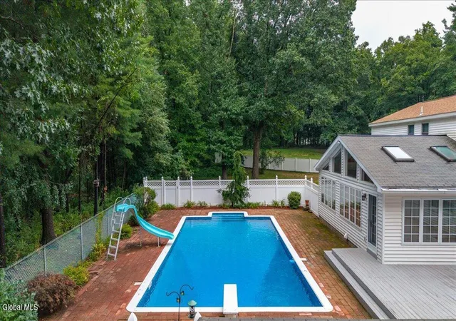 Photo 4 of Sale Pending at 8 Colonial Ct, Ballston Lake, NY 12019 | MLS# 202625357 | Listing updated on 2026-09-17