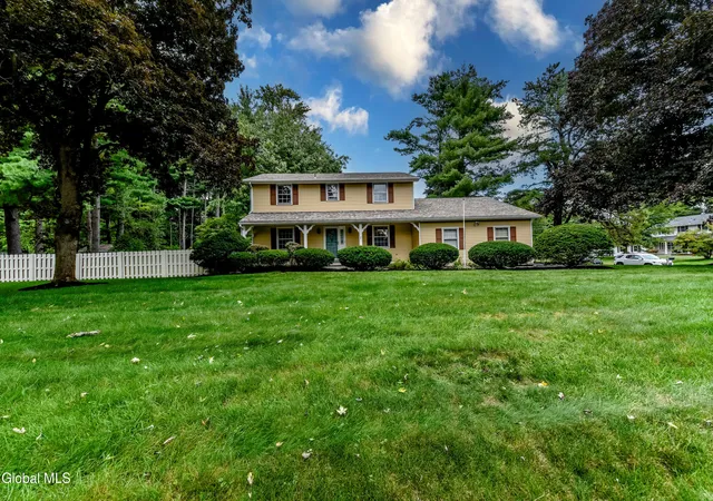 Photo 1 of Sale Pending at 7 Southcrest Dr, Clifton Park, NY 12065 | MLS# 202625387 | Listing updated on 2026-09-09