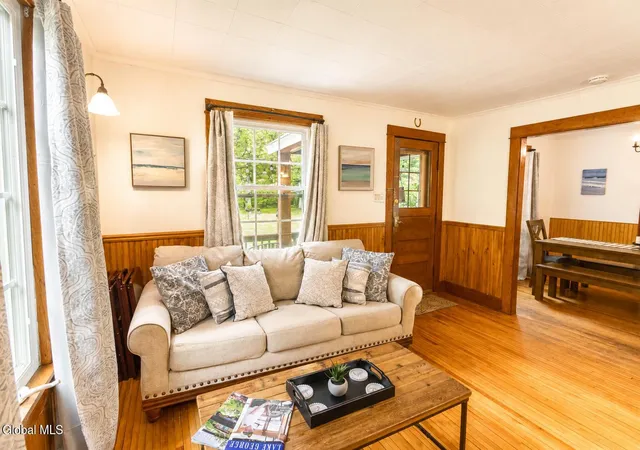 Photo 4 of Single family home for sale at 104 Birch Ave, Lake George, NY 12845 | MLS# 202625542 | Listing updated on 2026-09-10