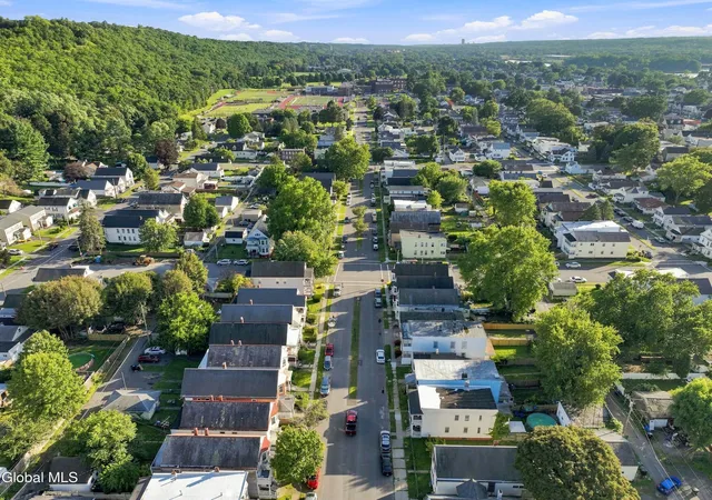 Listing Photo 2 - Condo for sale in building located at 479 8th Ave, Troy, NY 12182