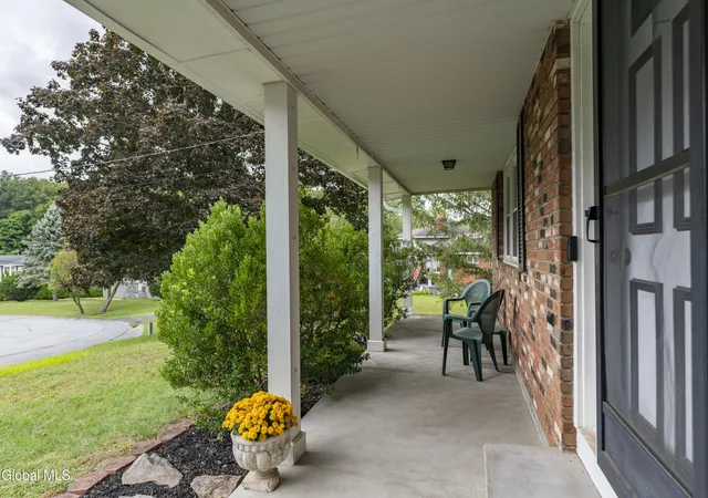 Photo 3 of Sale Pending at 15 West Dr, Ballston Lake, NY 12019 | MLS# 202625877 | Listing updated on 2026-09-24