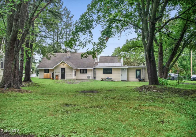 Photo 4 of Sale Pending at 3970 Western Turnpike, Altamont, NY 12009 | MLS# 202625347 | Listing updated on 2026-09-09