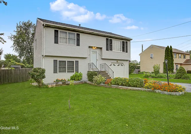 Photo 2 of Sale Pending at 248 Boght Rd, Watervliet, NY 12189 | MLS# 202625857 | Listing updated on 2026-09-23
