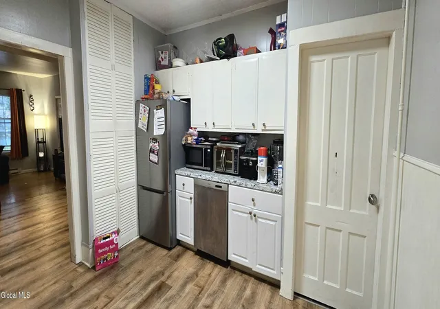Photo 3 of Multi family home for sale at 569 Nott St, Schenectady, NY 12308 | MLS# 202625783 | Listing updated on 2026-09-24