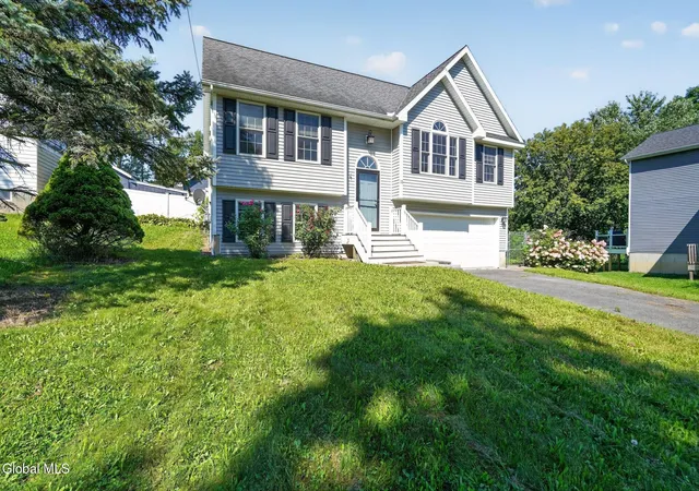 Photo 2 of Sale Pending at 15 St Claire Ave, Rensselaer, NY 12144 | MLS# 202625371 | Listing updated on 2026-09-10