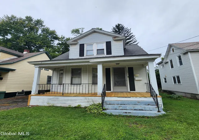 Photo 2 of Single family home for sale at 119 Swan St, Schenectady, NY 12302 | MLS# 202625363 | Listing updated on 2026-09-04