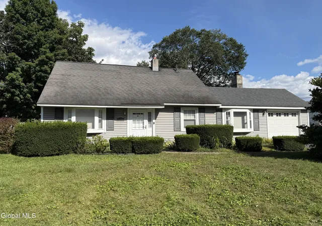 Photo 1 of Single family home for sale at 1152 Outer Dr, Schenectady, NY 12303 | MLS# 202625512 | Listing updated on 2026-09-19