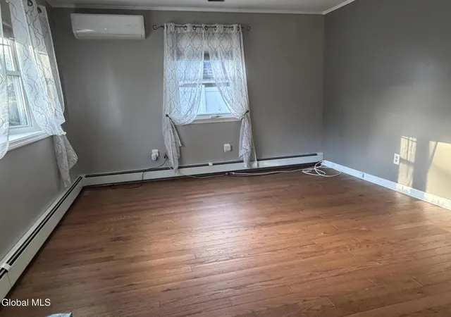 Photo 3 of Single family home for sale at 1152 Outer Dr, Schenectady, NY 12303 | MLS# 202625512 | Listing updated on 2026-09-19