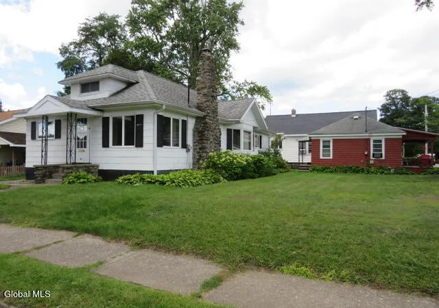 Photo 2 of Sale Pending at 80 5th Street, Schenectady, NY 12302 | MLS# 202625521 | Listing updated on 2026-09-14