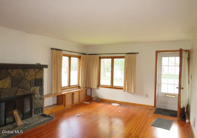Photo 4 of Sale Pending at 80 5th Street, Schenectady, NY 12302 | MLS# 202625521 | Listing updated on 2026-09-14