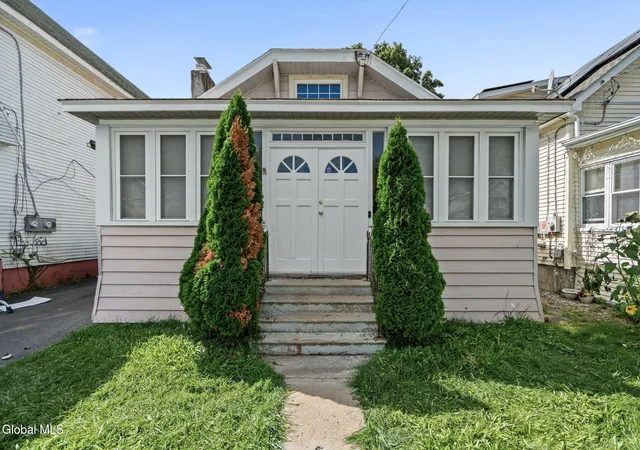 Single family home for sale at 19 Bogart Ter, Albany, NY 12202 | MLS# 202625695