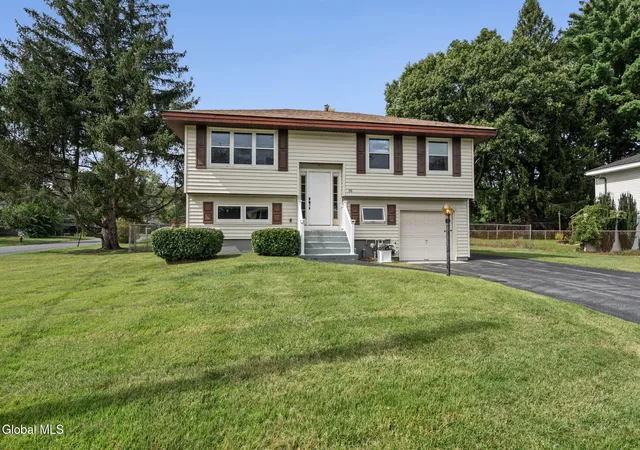 Photo 3 of Single family home for sale at 96 Wilkins Ave, Colonie, NY 12205 | MLS# 202626350 | Listing updated on 2026-10-01