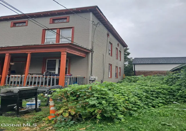Photo 3 of Multi family home for sale at 288 290 Yates St, Albany, NY 12208 | MLS# 202625591 | Listing updated on 2026-09-09