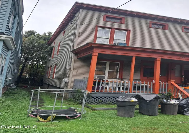 Listing Photo 5 - Condo for sale in building located at 288-290 Yates St, Albany, NY 12208