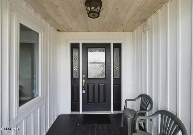 Photo 3 of Single family home for sale at 1142 Nys Rt 9p, Saratoga, NY 12866 | MLS# 202625625 | Listing updated on 2026-09-14