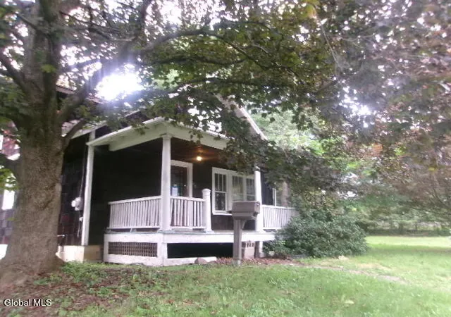 Photo 3 of Sale Pending at 179 Ford Ave, Troy, NY 12180 | MLS# 202625495 | Listing updated on 2026-09-15