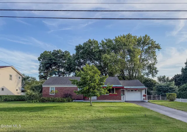 Photo 1 of Sale Pending at 51 Glenville St, Schenectady, NY 12306 | MLS# 202625505 | Listing updated on 2026-09-15